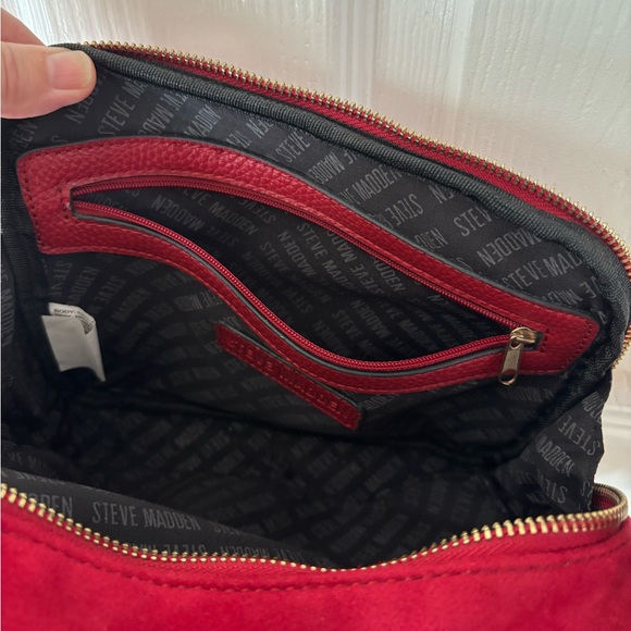 Steve Madden burgundy red crossover long strap purse bag pocket zipper like new - Picture 9 of 15